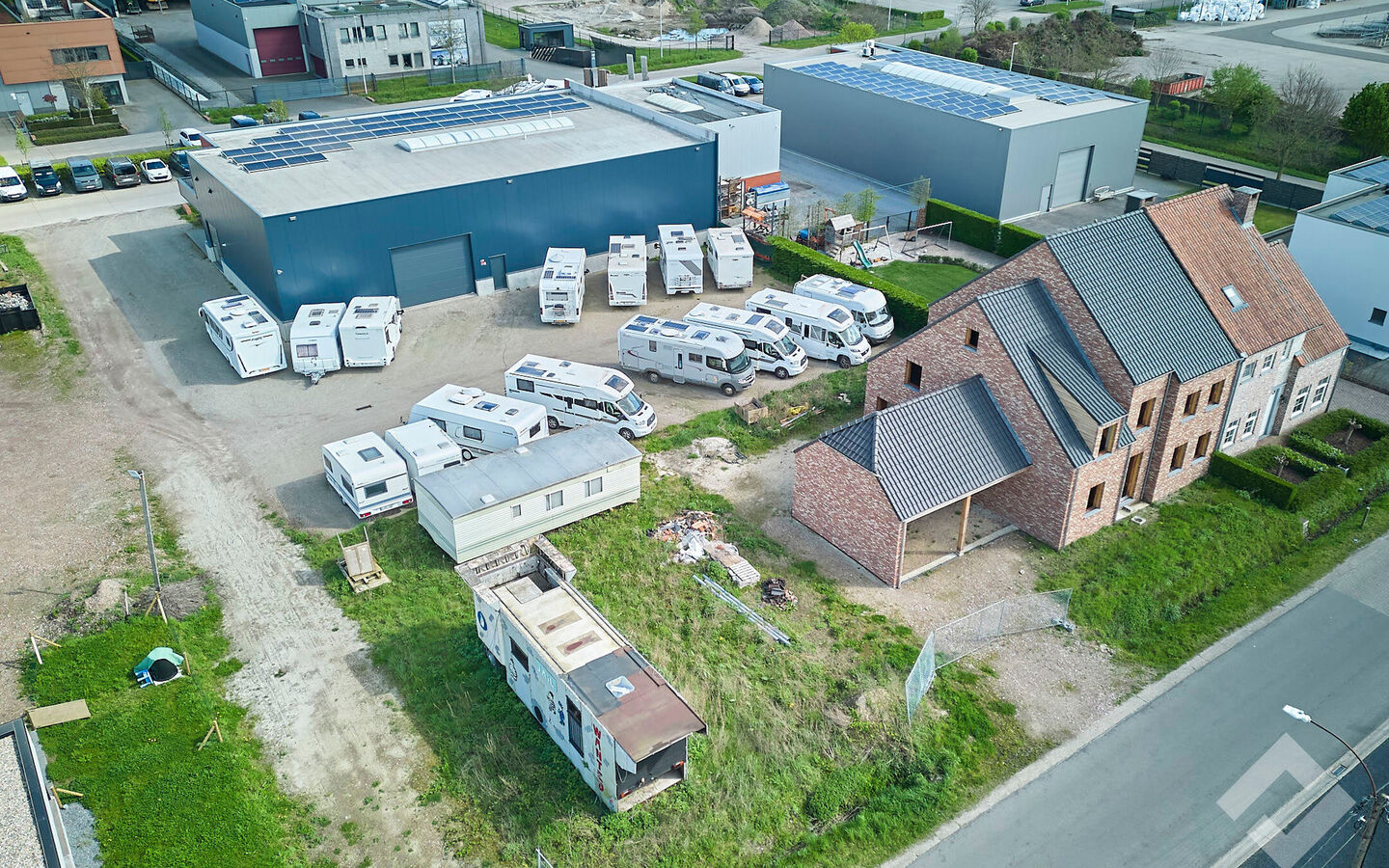 Gebouw voor gemengd gebruik te koop in Neerpelt